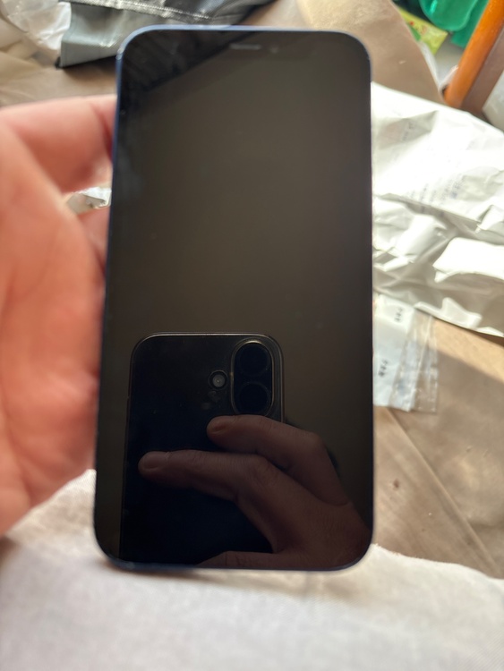 iPhone 12 mini 128GB Softbank（スマホ）の商品画像 - 査定依頼日：2026年1月27日 - 最高査定価格：24,000円