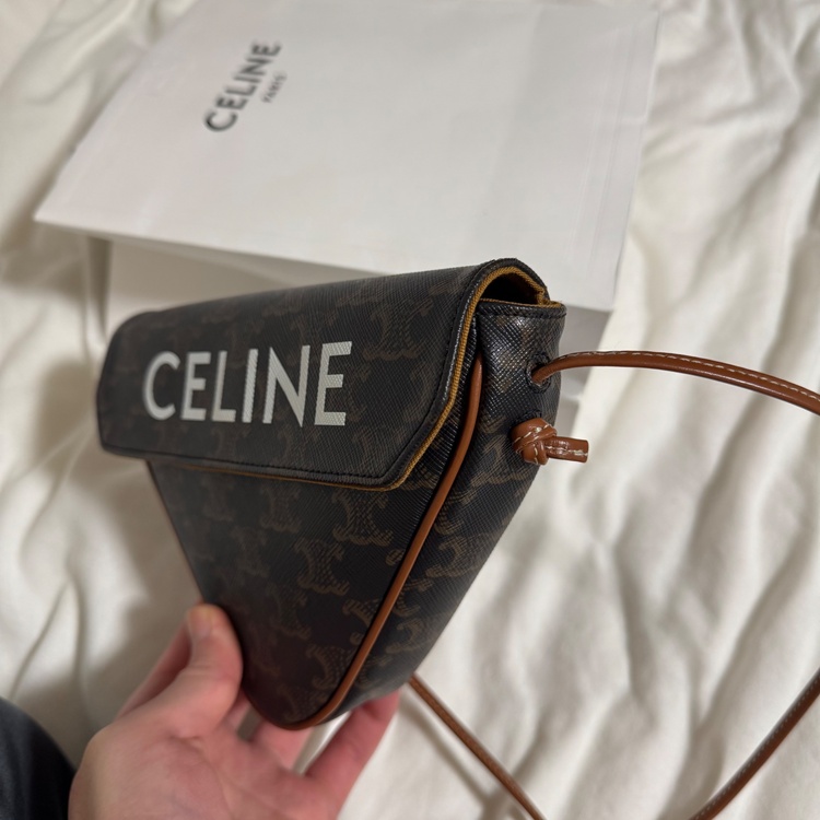 セリーヌ  （ブランドバッグ）の商品画像 - 査定依頼日：2026年1月8日 - 最高査定価格：100,000円