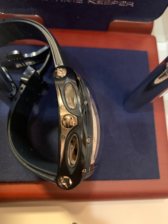 クストス　チャレンジシーライナー（高級時計）の商品画像 - 査定依頼日：2025年12月20日 - 最高査定価格：100,000円