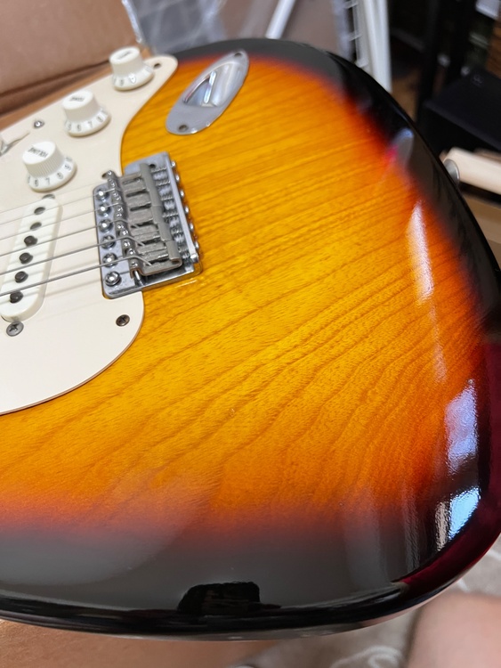 Fender /U.S.A. Custom Shop 『C.I.1954 STRAT 2TS MN』（ピアノ・楽器・PA機材）の商品画像 - 査定依頼日：2026年8月9日 - 最高査定価格：270,000円