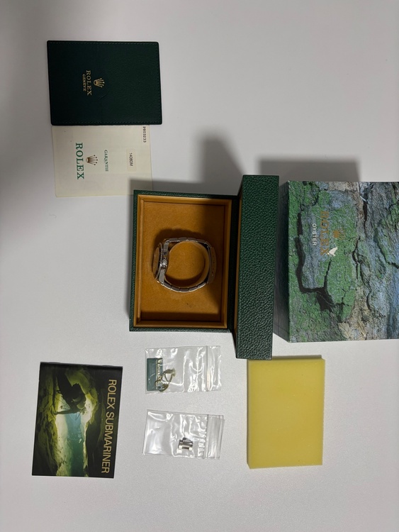 ロレックス サブマリーナー （高級時計）の商品画像 - 査定依頼日：2026年1月7日 - 最高査定価格：1,400,000円