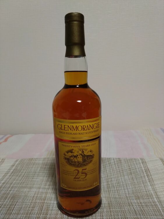 グレンモーレンジ　25年（お酒）の商品画像 - 査定依頼日：2025年8月4日 - 最高査定価格：65,000円