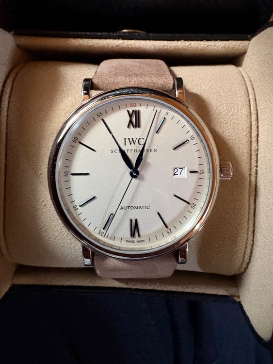 IWC ポルトフィーノ iw35652（高級時計）の商品画像 - 査定依頼日：2026年3月31日 - 最高査定価格：450,000円