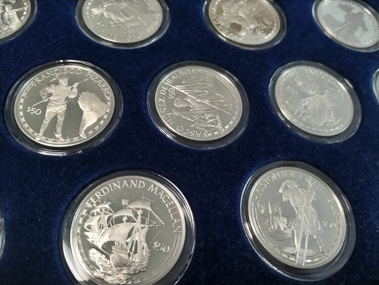 クック諸島　銀貨セット（美術品・骨董品）の商品画像 - 査定依頼日：2025年10月7日 - 最高査定価格：30,000円