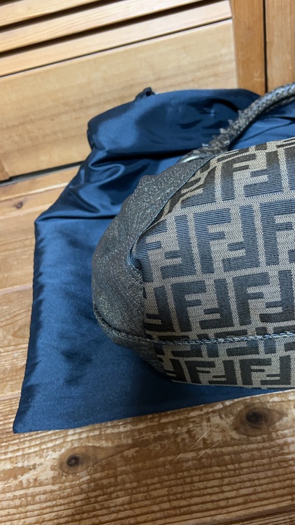 わかりません（ブランドバッグ）の商品画像 - 査定依頼日：2025年10月16日 - 最高査定価格：70,000円