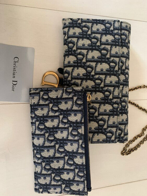 ディオール  （ブランドバッグ）の商品画像 - 査定依頼日：2025年5月11日 - 最高査定価格：135,000円