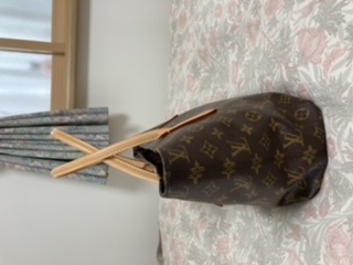 ラスパイル　m40608（ブランドバッグ）の商品画像 - 査定依頼日：2022年5月21日 - 最高査定価格：100,000円