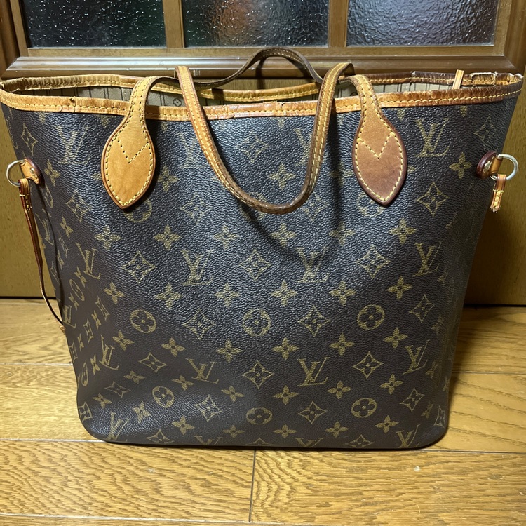 ヴィトン　ネヴァーフル（ブランドバッグ）の商品画像 - 査定依頼日：2025年10月14日 - 最高査定価格：50,000円