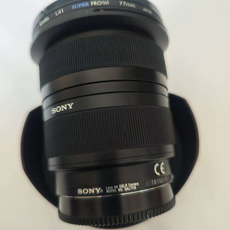 DT 11-18mm F4.5-5.6　レンズ（カメラ）の商品画像 - 査定依頼日：2025年3月23日 - 最高査定価格：7,000円