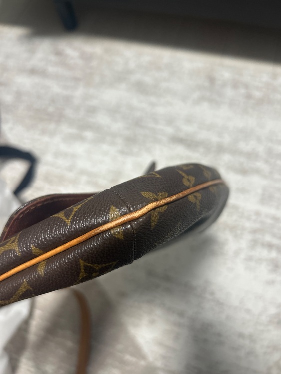 ルイヴィトン　ミュゼット（ブランドバッグ）の商品画像 - 査定依頼日：2025年11月23日 - 最高査定価格：350,000円