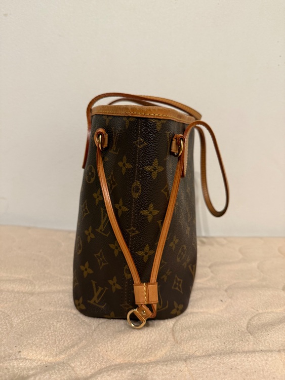 ネヴァーフルPM（ブランドバッグ）の商品画像 - 査定依頼日：2025年6月19日 - 最高査定価格：70,000円