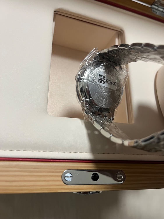 オメガ デ･ビル 424.10.37.20.03.00（高級時計）の商品画像 - 査定依頼日：2026年3月20日 - 最高査定価格：280,000円