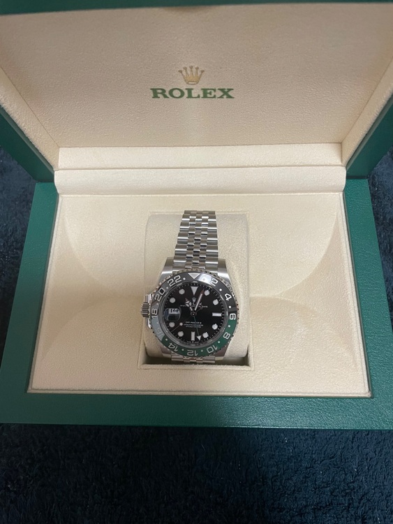 GMTマスターII（高級時計）の商品画像 - 査定依頼日：2025年10月14日 - 最高査定価格：2,600,000円