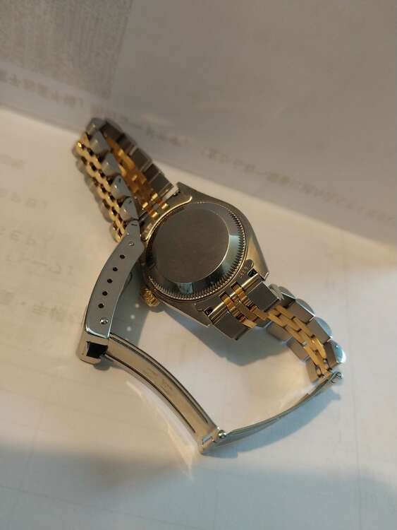 ロレックス パーペチュアルデイト （高級時計）の商品画像 - 査定依頼日：2025年4月1日 - 最高査定価格：750,000円