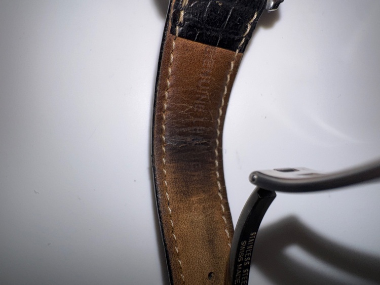 その他 その他 ユニバーサルジュネーブ862.16（高級時計）の商品画像 - 査定依頼日：2026年3月16日 - 最高査定価格：60,000円