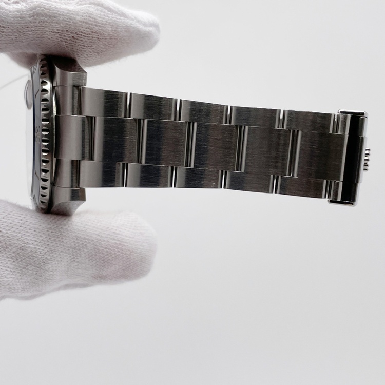 Rolex 時計　サブマリーナ（高級時計）の商品画像 - 査定依頼日：2026年9月28日 - 最高査定価格：2,330,000円