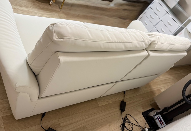 ニトリ  3人用電動リクライニングソファ 　KK6133 Nシールド IV（家具・寝具）の商品画像 - 査定依頼日：2025年8月6日 - 最高査定価格：6,500円