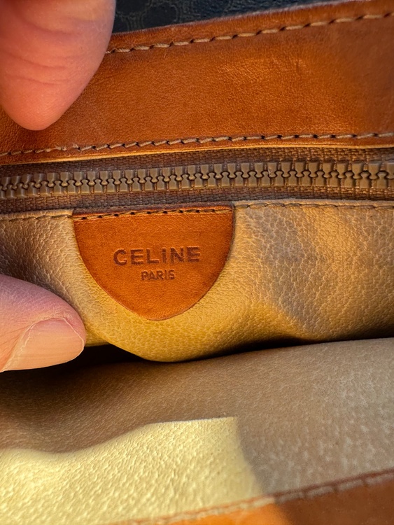 セリーヌ（ブランドバッグ）の商品画像 - 査定依頼日：2025年12月4日 - 最高査定価格：10,000円