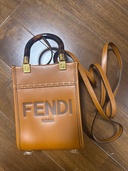 フェンディ（ブランドバッグ）の商品画像 - 査定依頼日：2026年10月12日 - 最高査定価格：100,000円