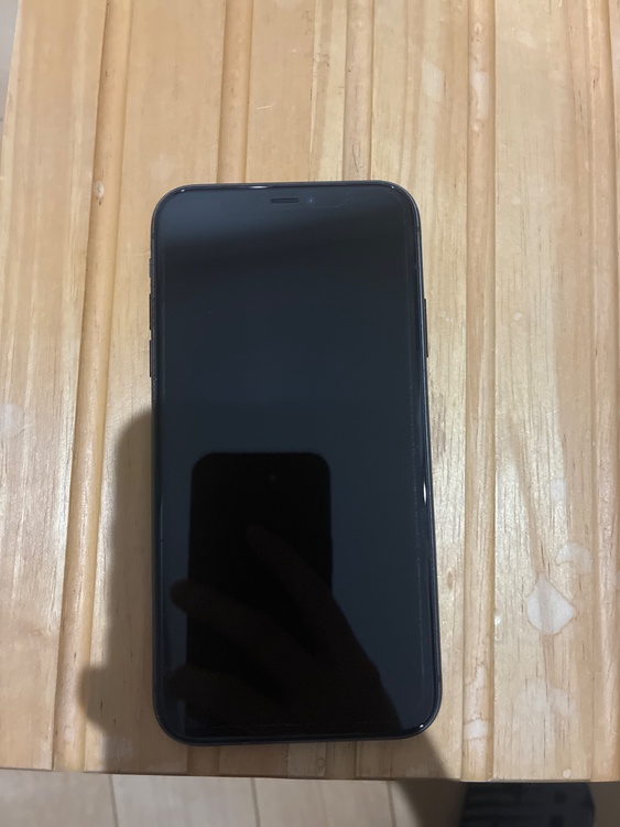 iPhone11 64GB au（スマホ）の商品画像 - 査定依頼日：2026年1月29日 - 最高査定価格：16,000円