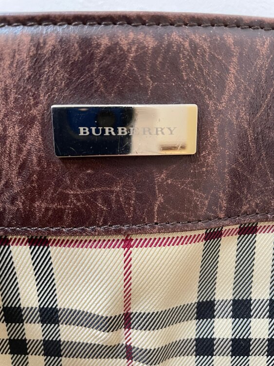 バッグ（ブランドバッグ）の商品画像 - 査定依頼日：2025年2月15日 - 最高査定価格：13,000円