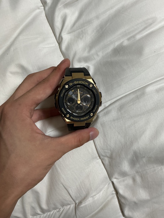 G-SHOCK その他 GST-W300G-1A9Jf（高級時計）の商品画像 - 査定依頼日：2025年9月28日 - 最高査定価格：7,000円