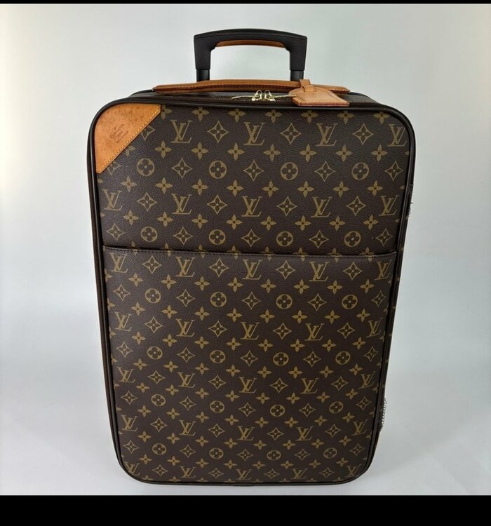 ルイヴィトン モノグラム ペガス55 キャリーバッグ（ブランドバッグ）の商品画像 - 査定依頼日：2026年3月6日 - 最高査定価格：100,000円