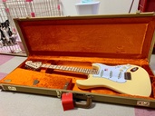 Fender USA Yngwie 2019（ピアノ・楽器・PA機材）の商品画像 - 査定依頼日：2026年9月14日 - 最高査定価格：143,000円