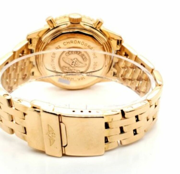 Breitling  Navitimer  Tropicaldial 92（高級時計）の商品画像 - 査定依頼日：2025年11月17日 - 最高査定価格：2,800,000円