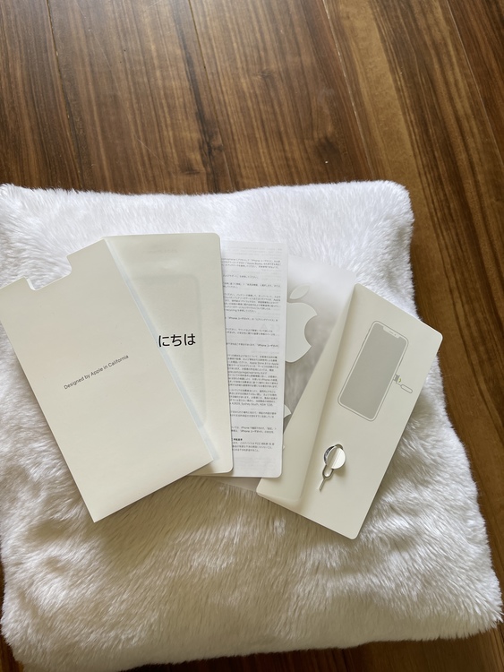 iPhoneXS Max 256GB シルバー SoftBank（スマホ）の商品画像 - 査定依頼日：2021年6月12日 - 最高査定価格：43,500円