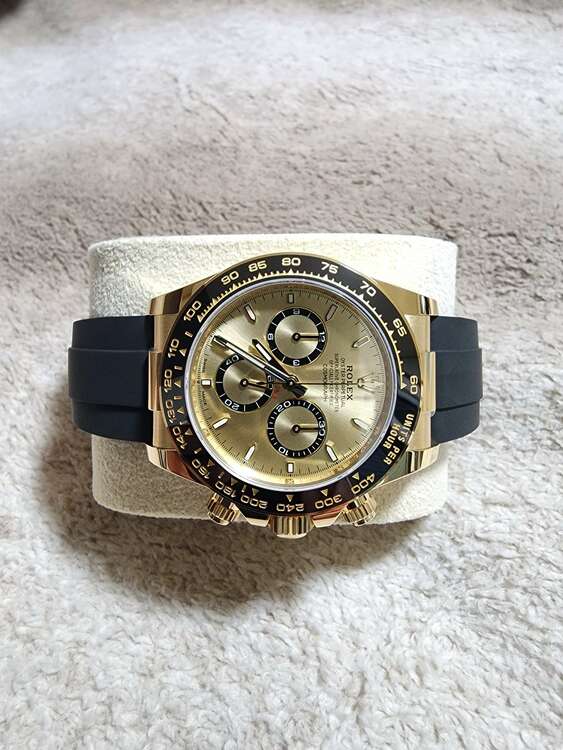 ロレックス デイトナ 126518L（高級時計）の商品画像 - 査定依頼日：2024年12月20日 - 最高査定価格：6,250,000円