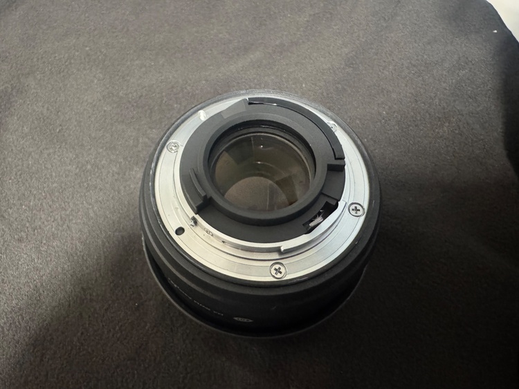 AF-S DX NIKKOR 35mm f/1.8G（カメラ）の商品画像 - 査定依頼日：2026年5月10日 - 最高査定価格：5,600円