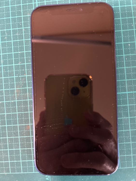 iPhone 12 128GB Softbank（スマホ）の商品画像 - 査定依頼日：2026年5月6日 - 最高査定価格：27,000円