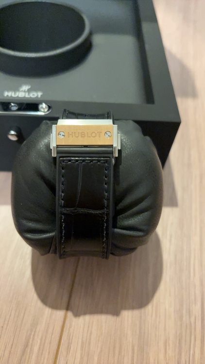 ウブロ クラシックフュージョン 511.NO.118.L（高級時計）の商品画像 - 査定依頼日：2025年12月29日 - 最高査定価格：600,000円