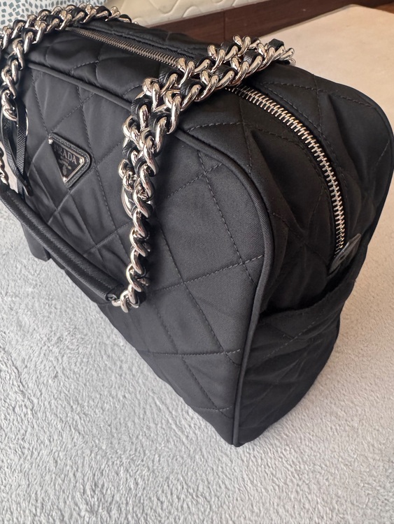 プラダ  （ブランドバッグ）の商品画像 - 査定依頼日：2025年11月28日 - 最高査定価格：130,000円