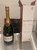 BOLLINGER（お酒）の商品画像 - 査定依頼日：2025年9月23日 - 最高査定価格：4,500円