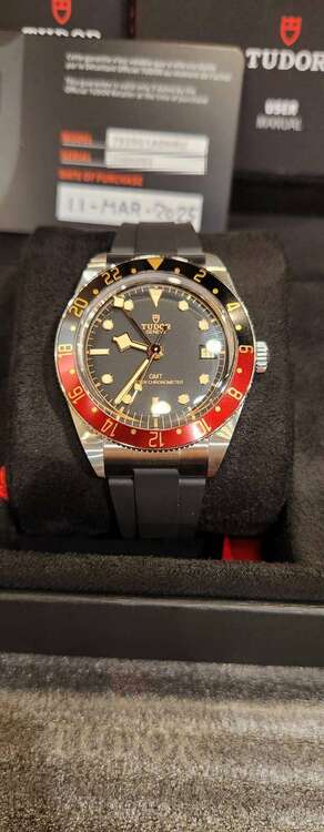 M7939G1A0NRU-0002（高級時計）の商品画像 - 査定依頼日：2025年3月13日 - 最高査定価格：550,000円