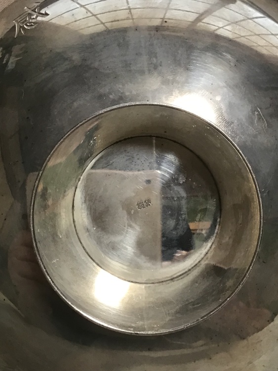 銀盃記念品（大中小）合計326g（金・貴金属）の商品画像 - 査定依頼日：2025年10月22日 - 最高査定価格：76,284円