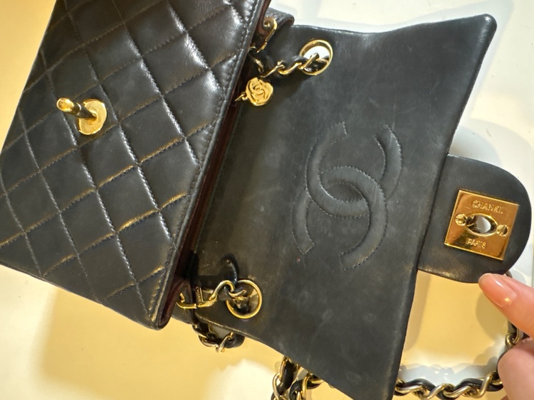 シャネル マトラッセ （ブランドバッグ）の商品画像 - 査定依頼日：2026年1月28日 - 最高査定価格：350,000円