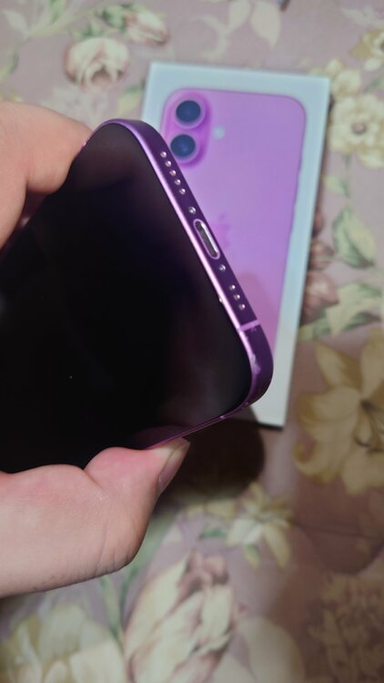 iPhone16 SIMフリー（スマホ）の商品画像 - 査定依頼日：2026年6月23日 - 最高査定価格：77,000円