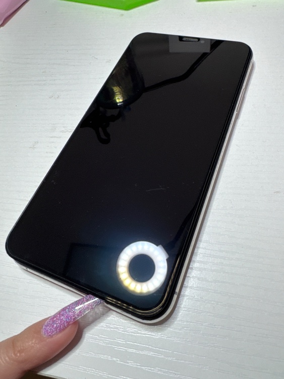 iPhoneXS Max 256GB SIMフリー（スマホ）の商品画像 - 査定依頼日：2026年2月26日 - 最高査定価格：13,000円