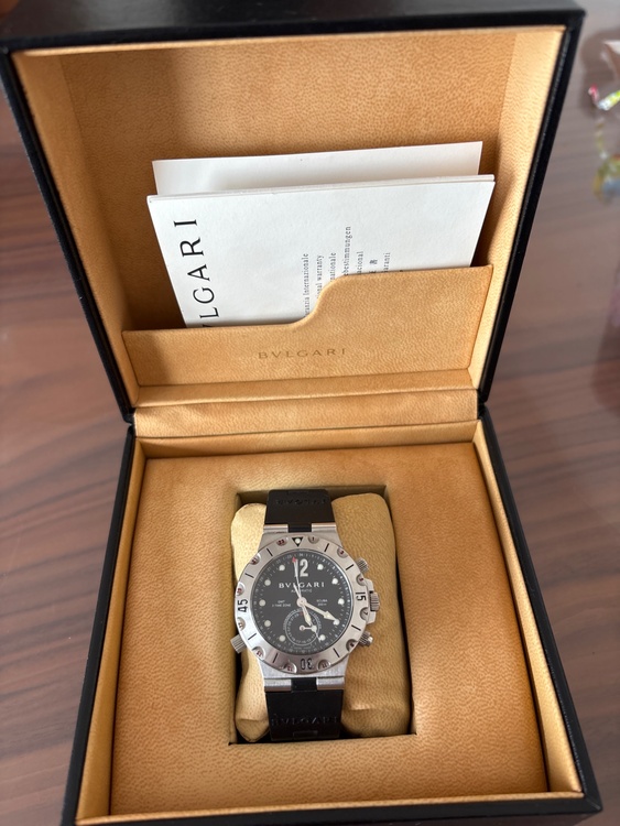 ブルガリ　ディアゴノ（高級時計）の商品画像 - 査定依頼日：2025年12月17日 - 最高査定価格：190,000円