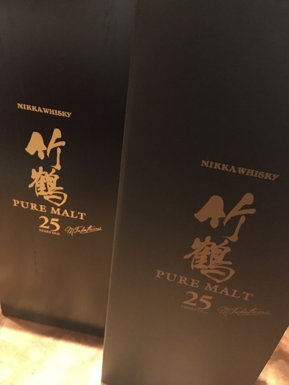 竹鶴25年（お酒）の商品画像 - 査定依頼日：2025年9月22日 - 最高査定価格：170,000円
