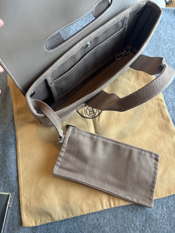 ヴァルパライソ（ブランドバッグ）の商品画像 - 査定依頼日：2026年2月14日 - 最高査定価格：110,000円