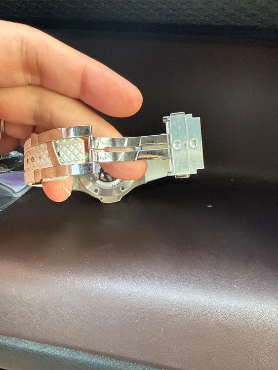 ウブロ ビックバン （高級時計）の商品画像 - 査定依頼日：2025年7月8日 - 最高査定価格：770,000円