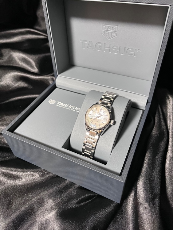 タグホイヤー カレラ （高級時計）の商品画像 - 査定依頼日：2025年7月11日 - 最高査定価格：300,000円