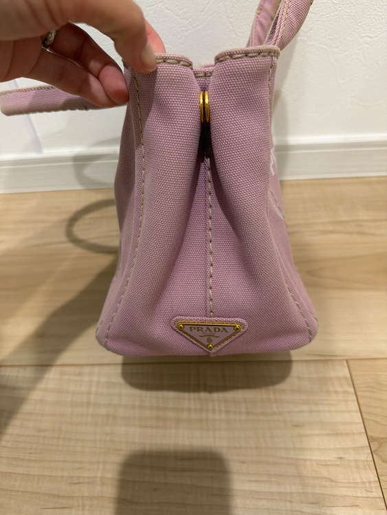 PRADA カナパ（ブランドバッグ）の商品画像 - 査定依頼日：2026年9月29日 - 最高査定価格：40,000円