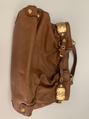 ミュウミュウ  （ブランドバッグ）の商品画像 - 査定依頼日：2025年10月13日 - 最高査定価格：12,000円