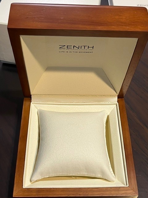 ゼニス エルプリメロ（高級時計）の商品画像 - 査定依頼日：2026年8月28日 - 最高査定価格：400,000円