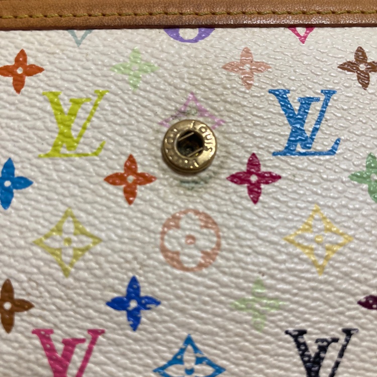 ルイヴィトン マルチカラー （ブランドバッグ）の商品画像 - 査定依頼日：2025年12月8日 - 最高査定価格：35,000円